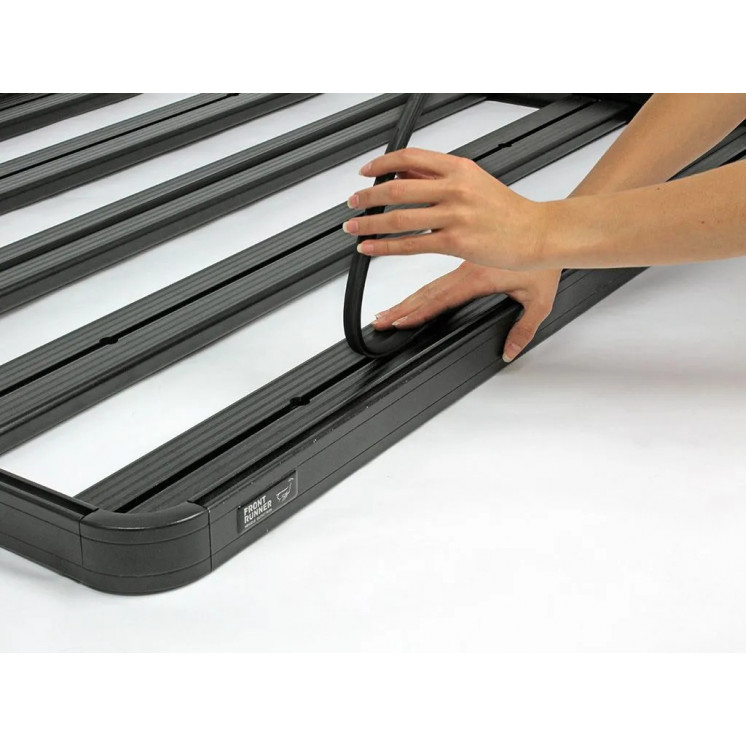 Front Runner T-slot rubber edge - 1.5 meters